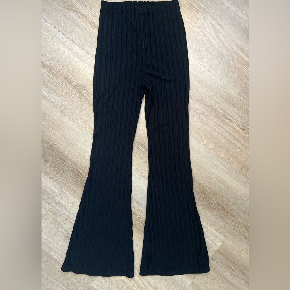 Petite Black Flare Ribbed Pants - NEW - Picture 4 of 5